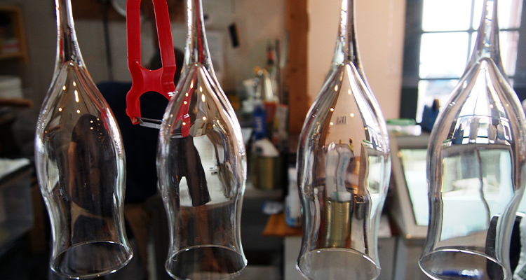 ワイングラスの画像